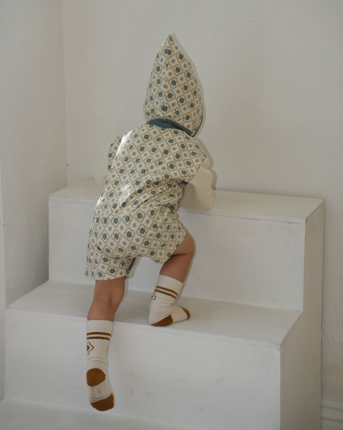 Vintage Tile Pattern Footed Rompers【110504】 (blue)