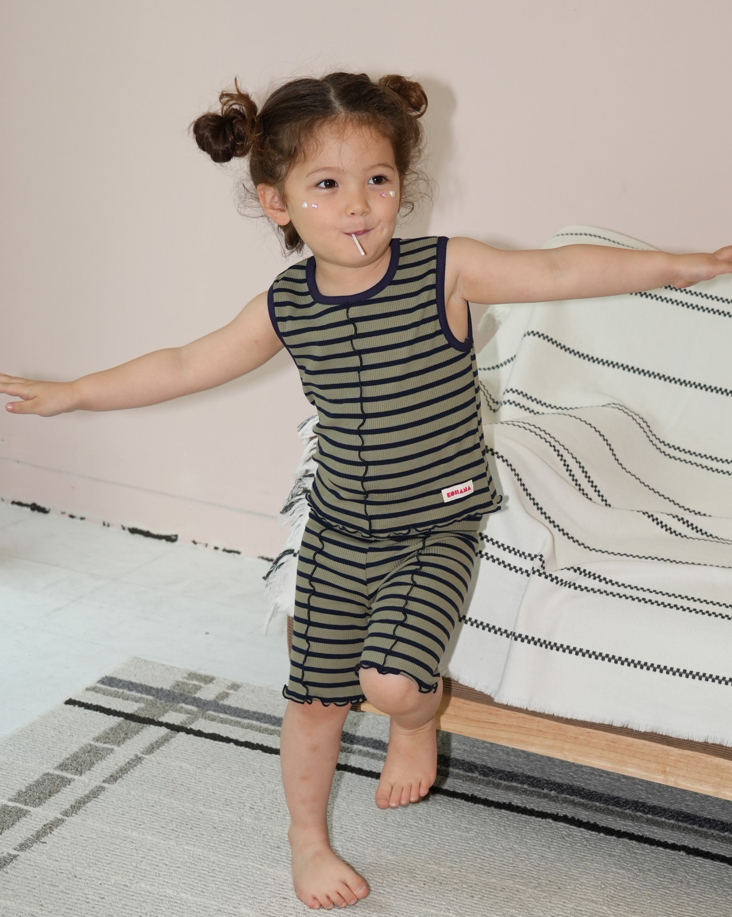 Striped Mellow Tank Top【150015】 (DGR)