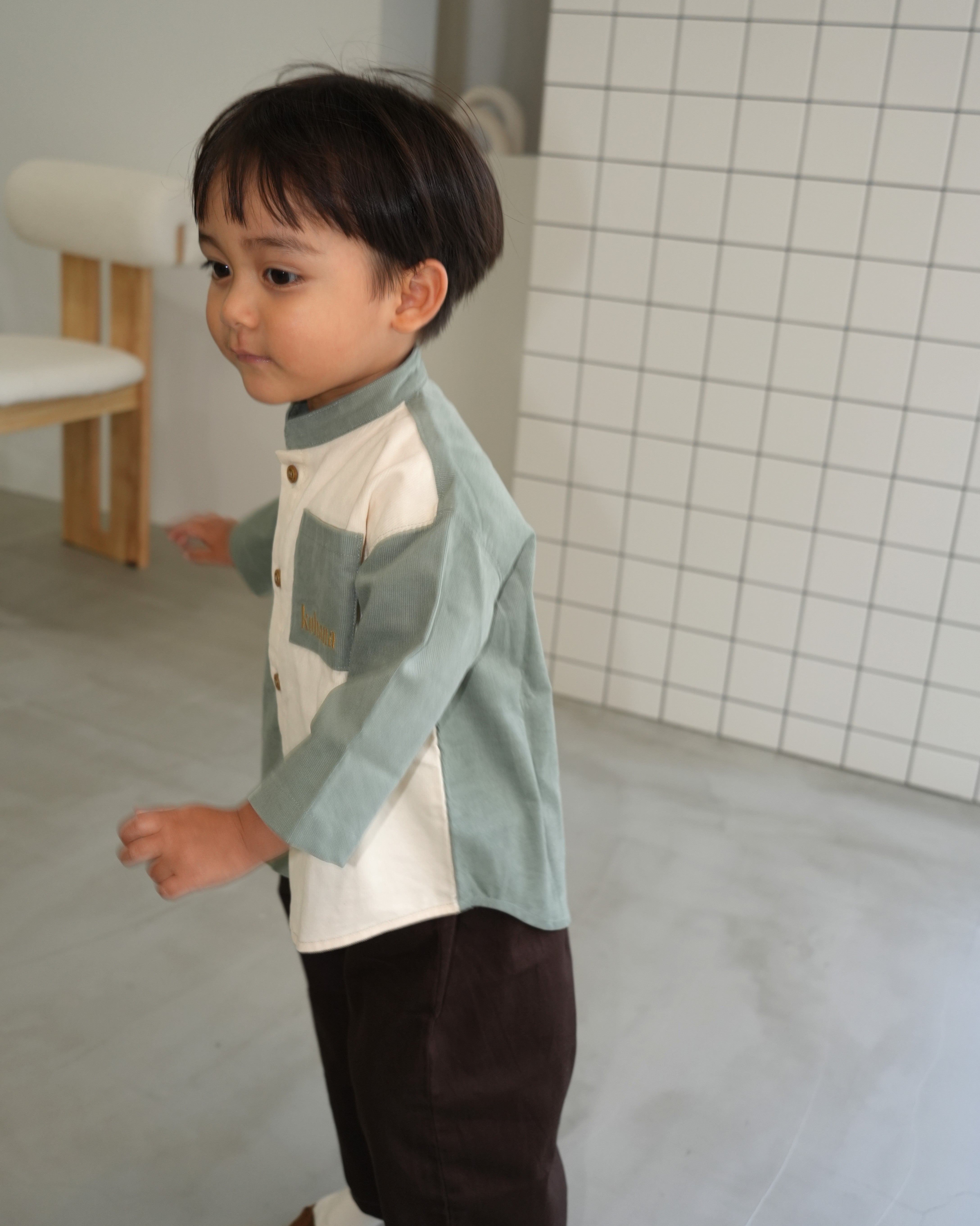 [110409] (green)