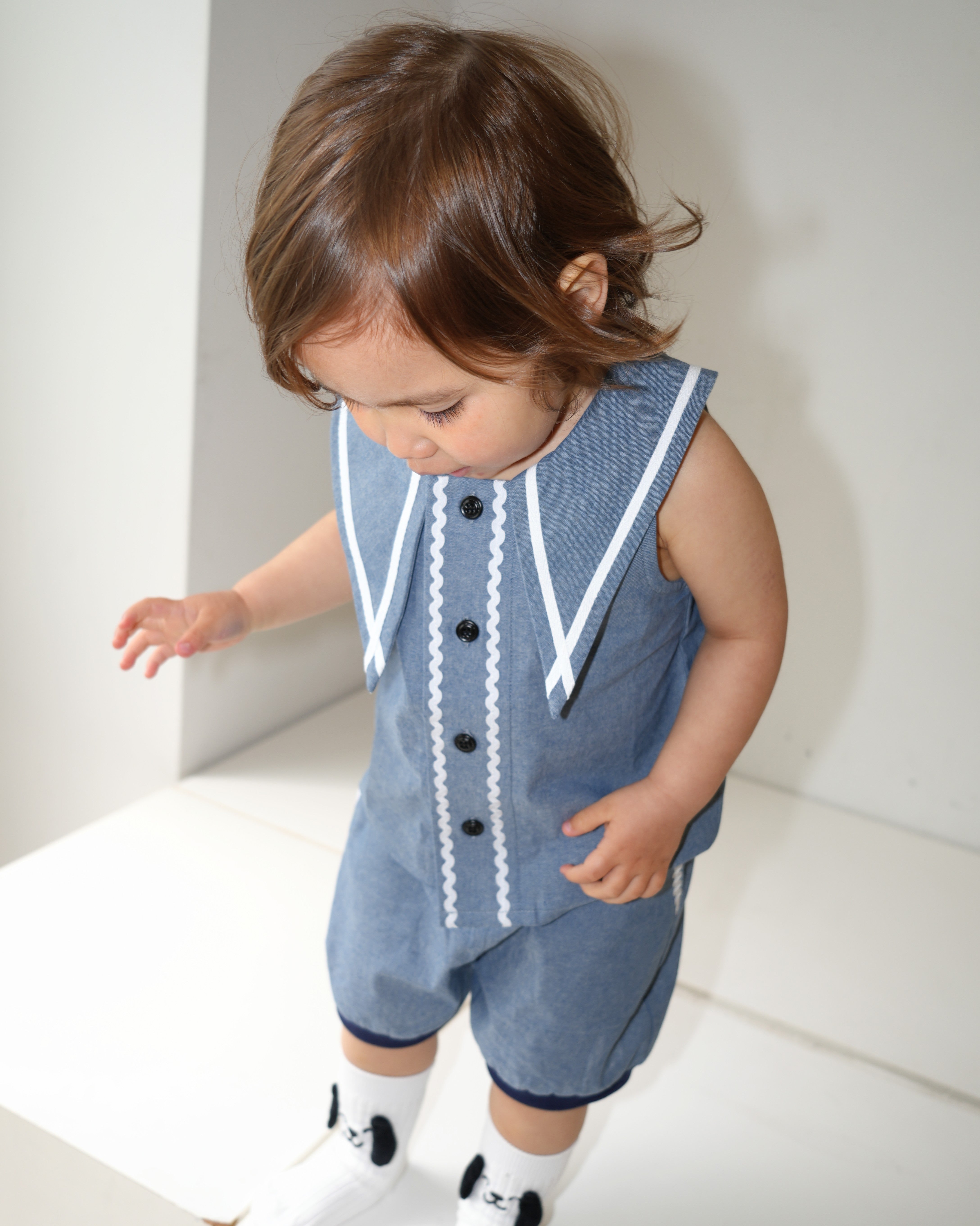 Dungaree Seagull Embroidered Sleeveless Shirt 【110263】