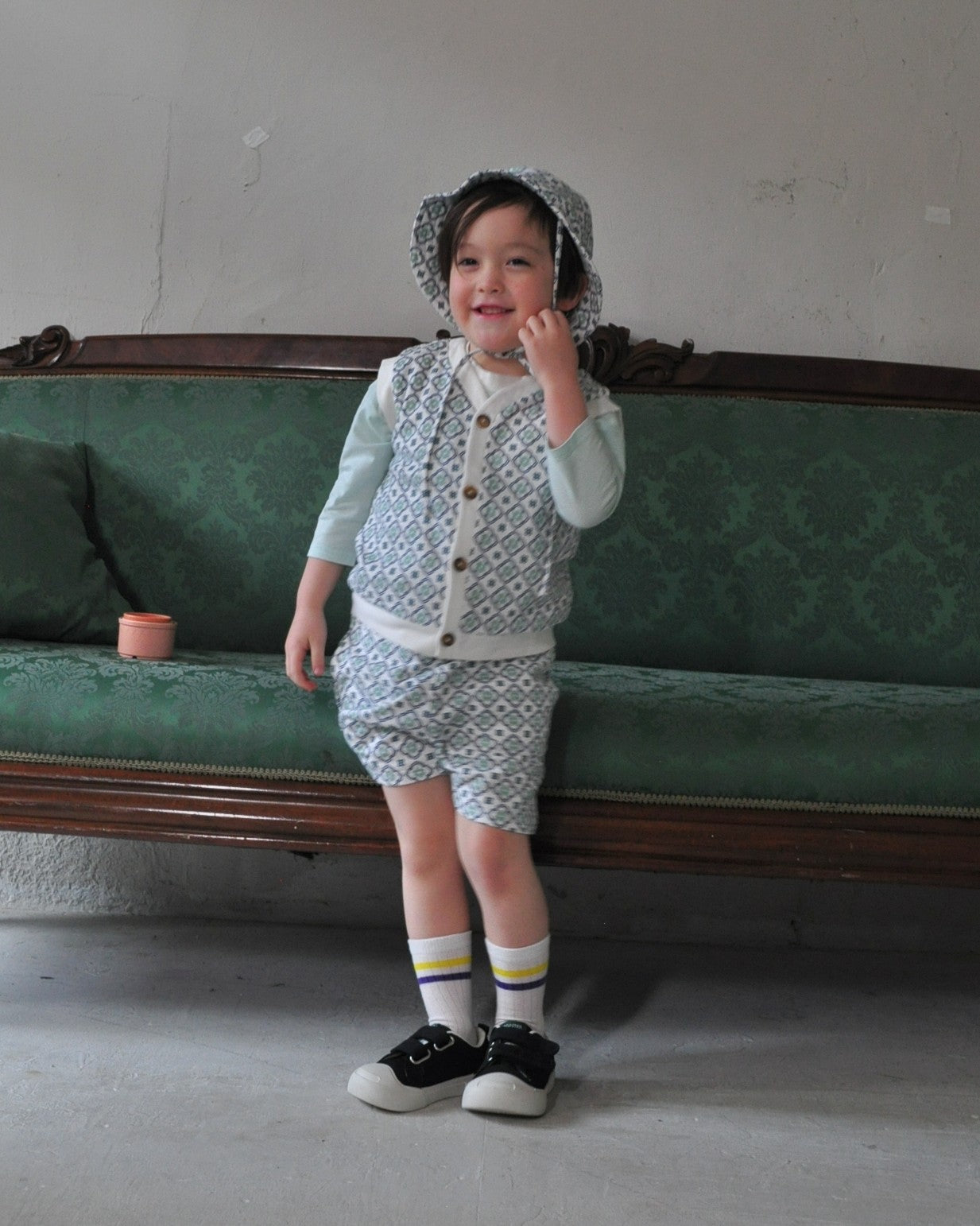 Vintage Tile Pattern Button Front Vest【110112】