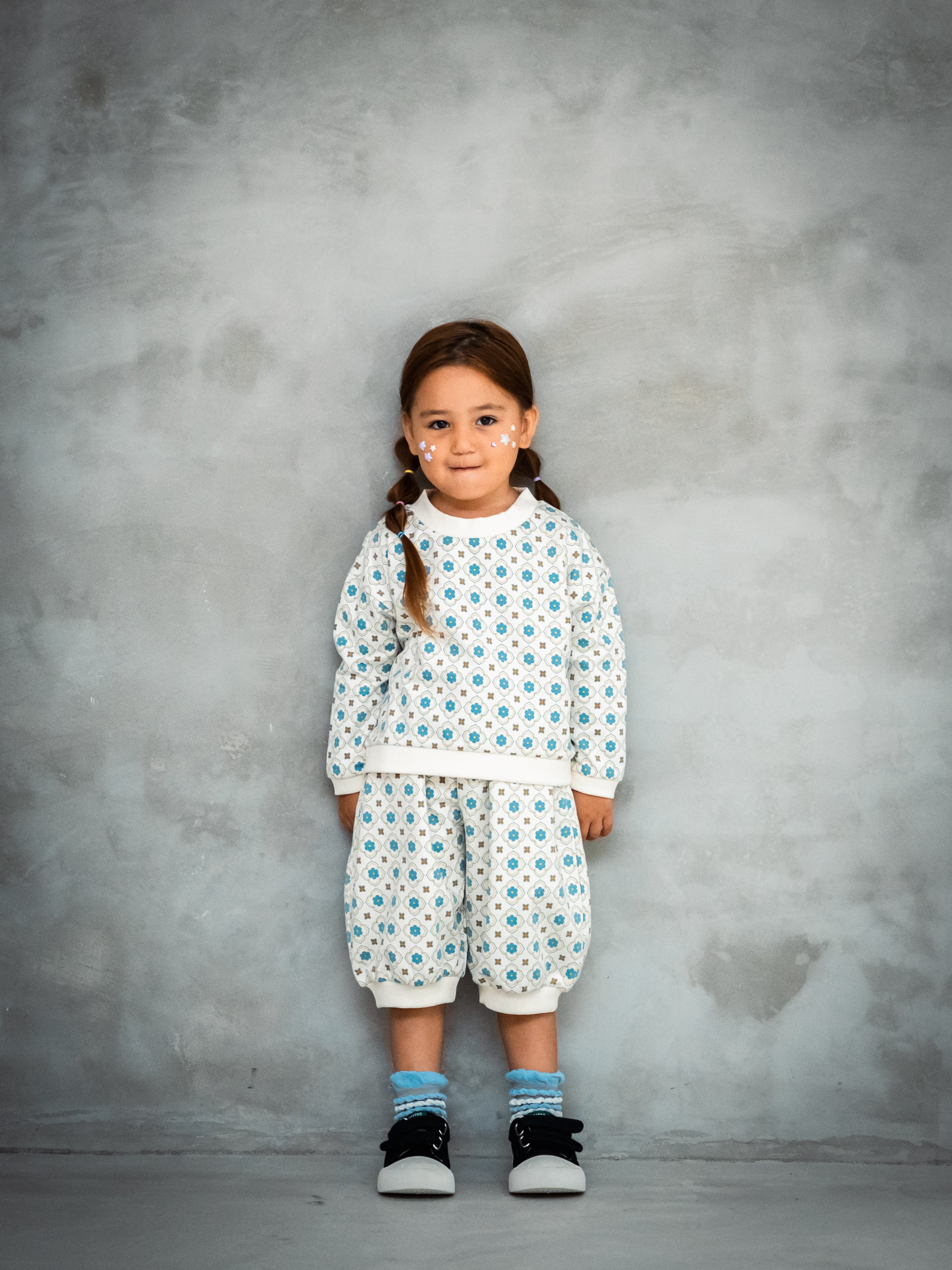 (Pre-order) Vintage Tile Pattern Sweatshirt [110095] (Blue) 
