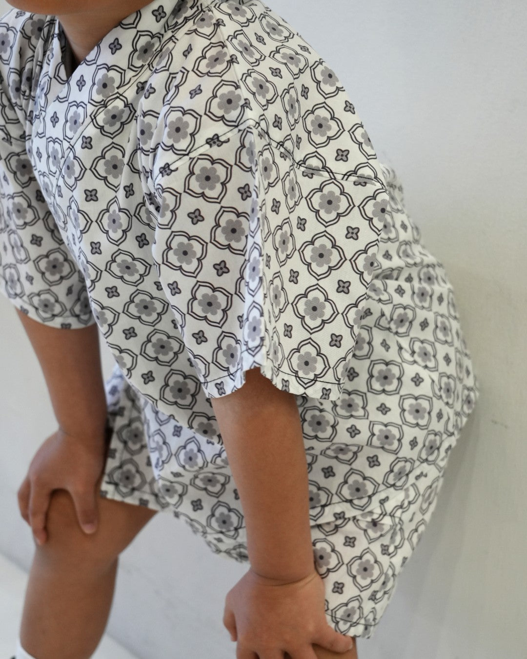 Monotone Vintage Tile Print Jinbei【110268】