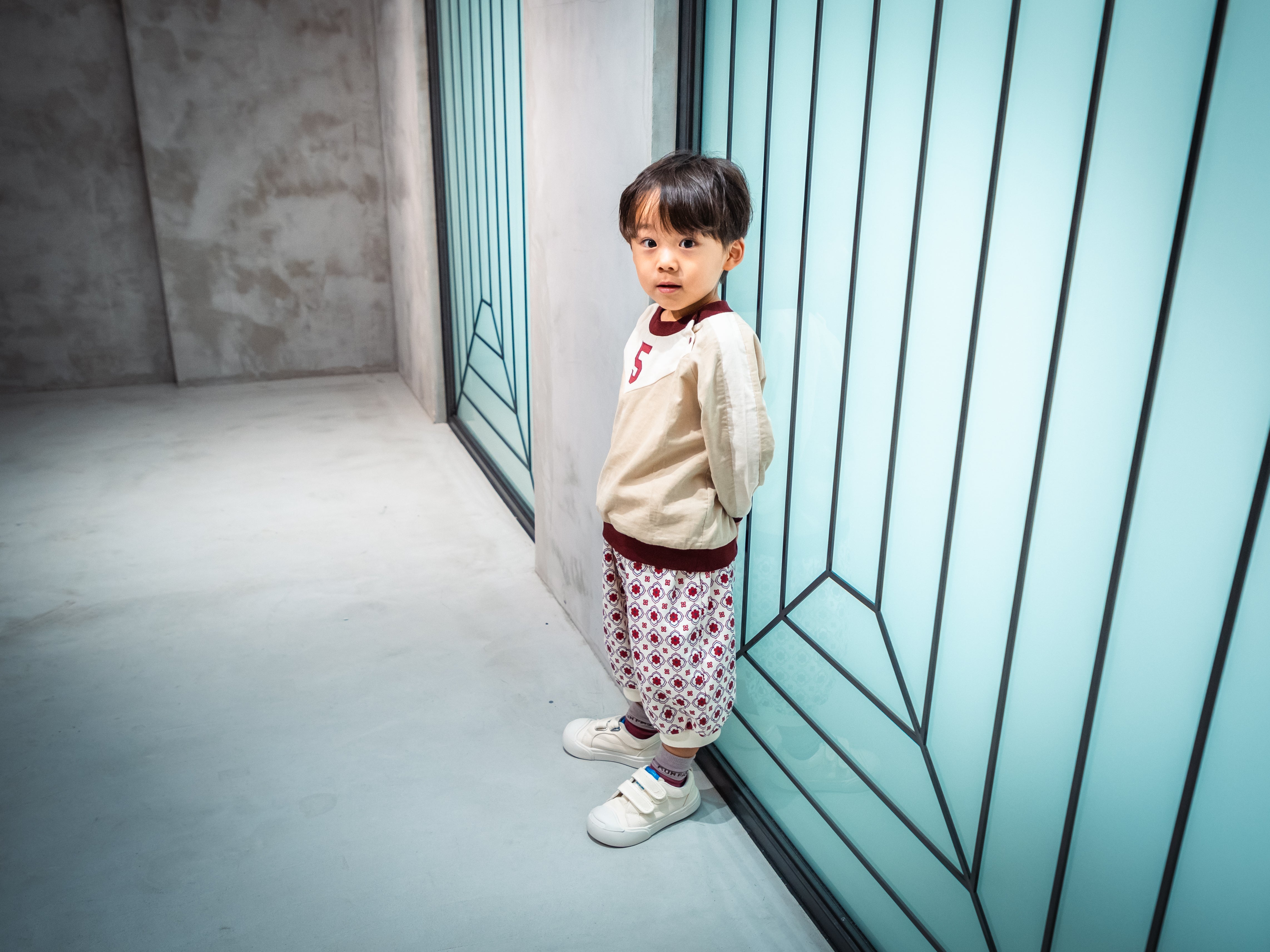 Shirt call color combination sweatshirt [110101] (Beige) 