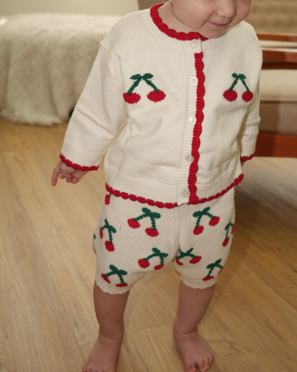 Cherry Pattern Knit Shorts【110361】 (white)