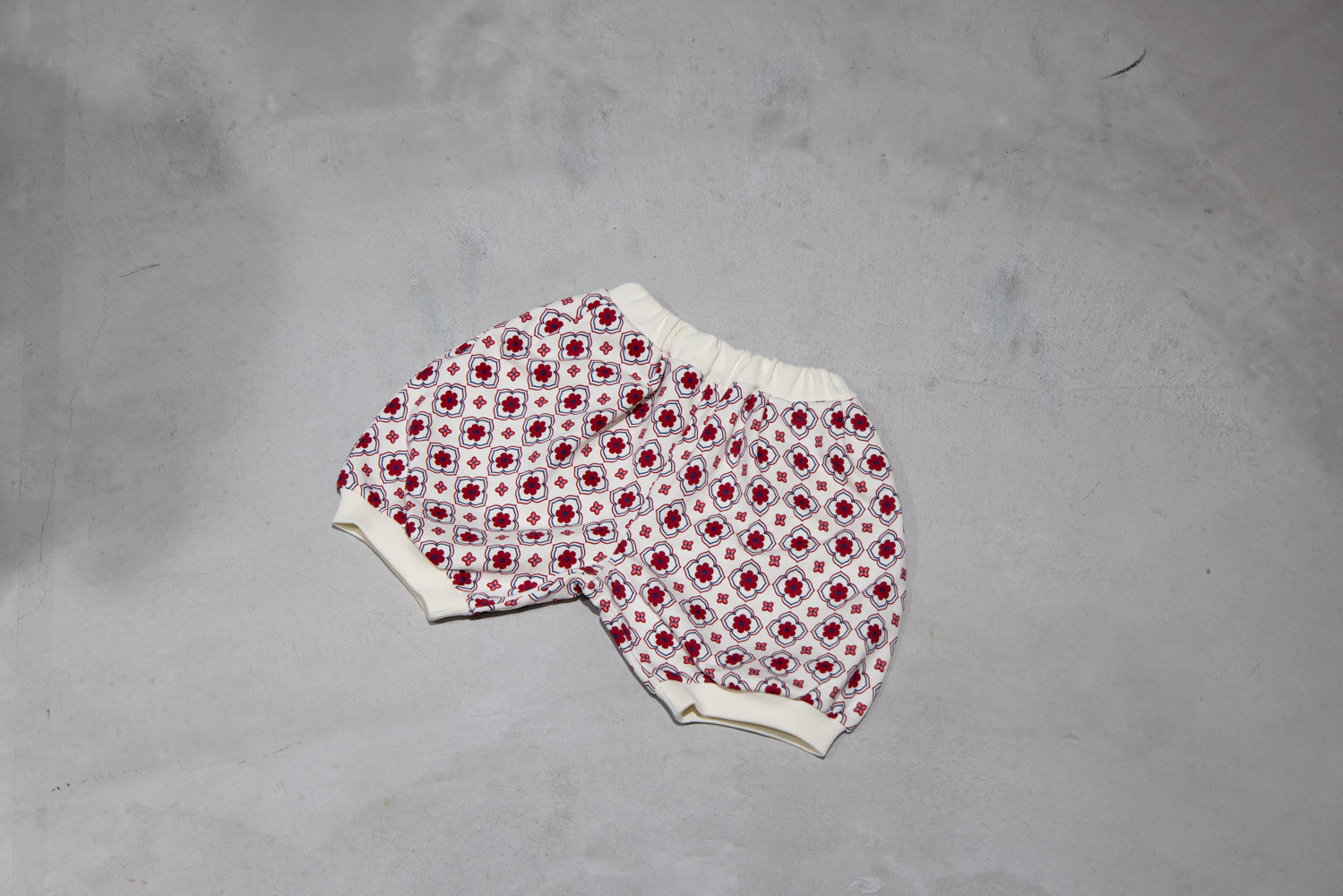 (Pre-order) Vintage Tile Pattern Pants [110096] (Red) 