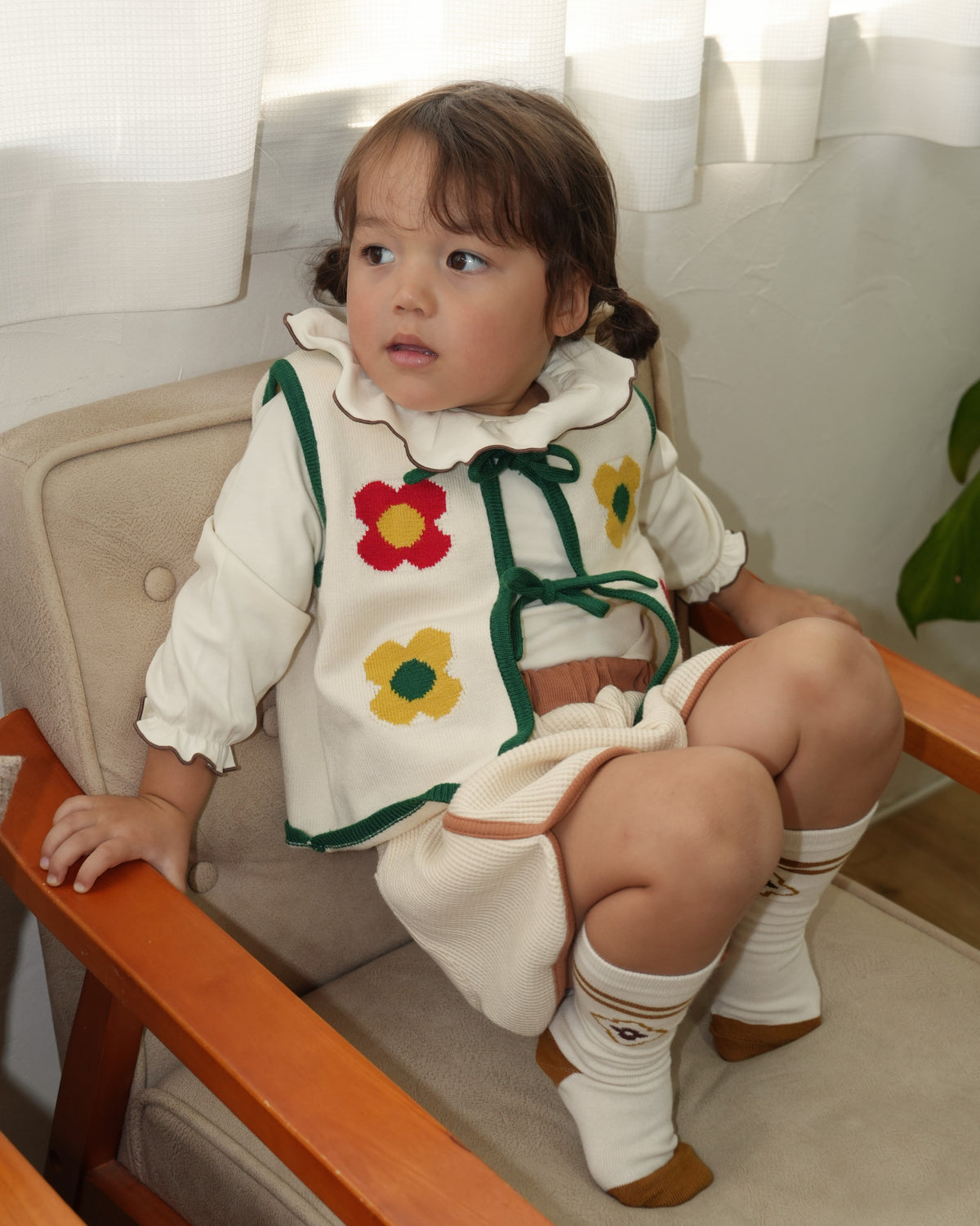 Flower Ribbon Knit Vest【110362】