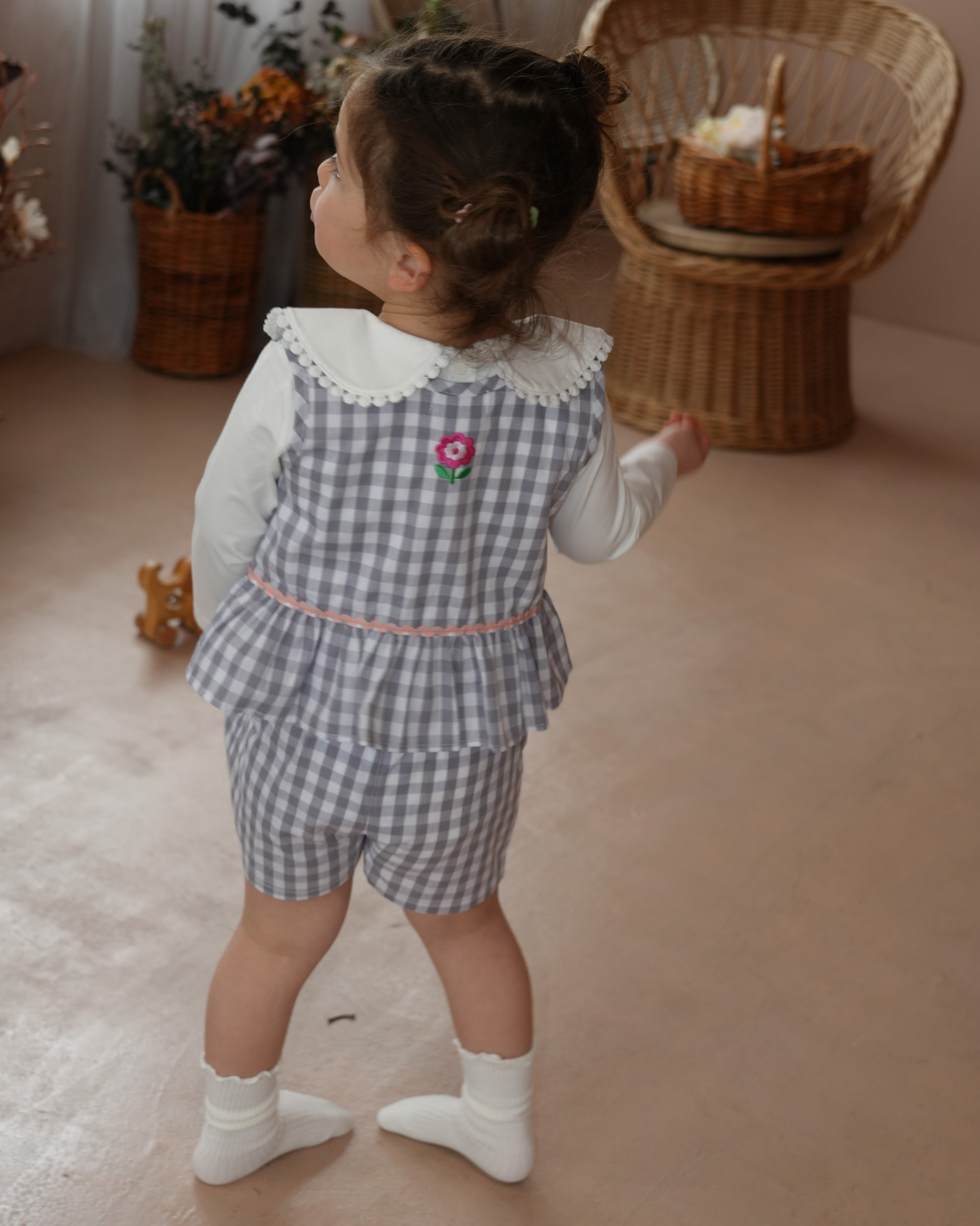 Round Collar Lace Shirt【110133】