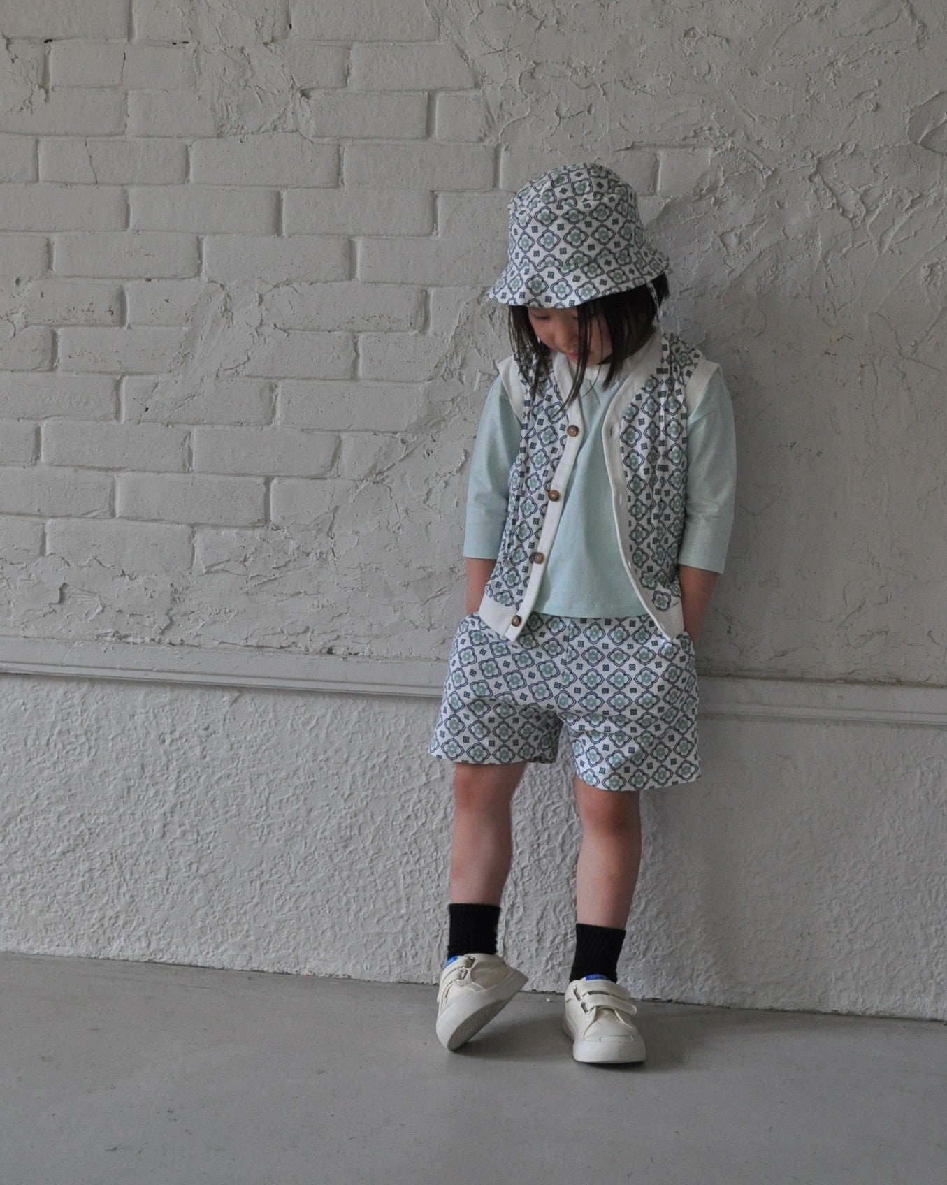 Vintage Tile Pattern Button Front Vest【110112】