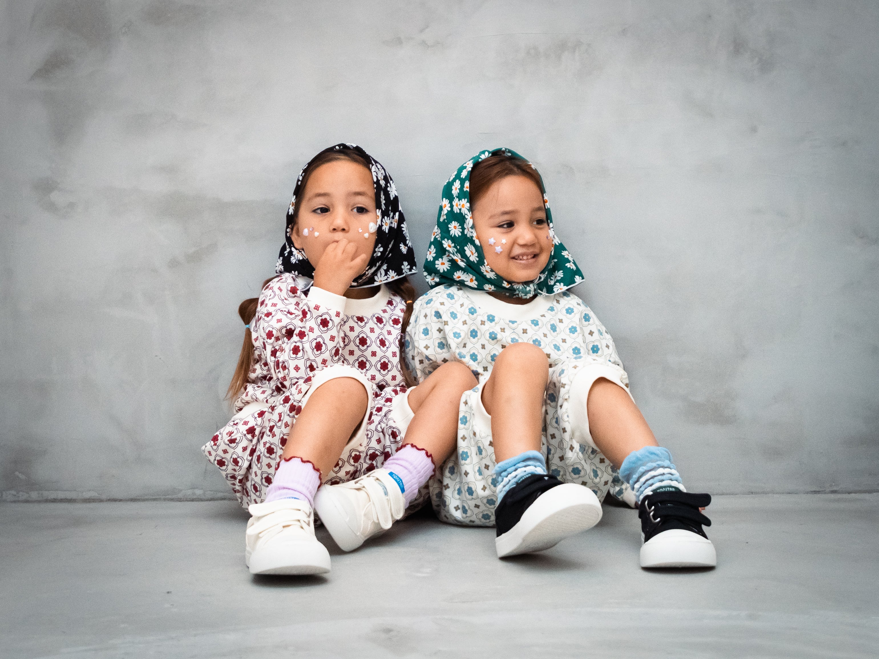 (Pre-order) Vintage Tile Pattern Pants [110096] (Red) 