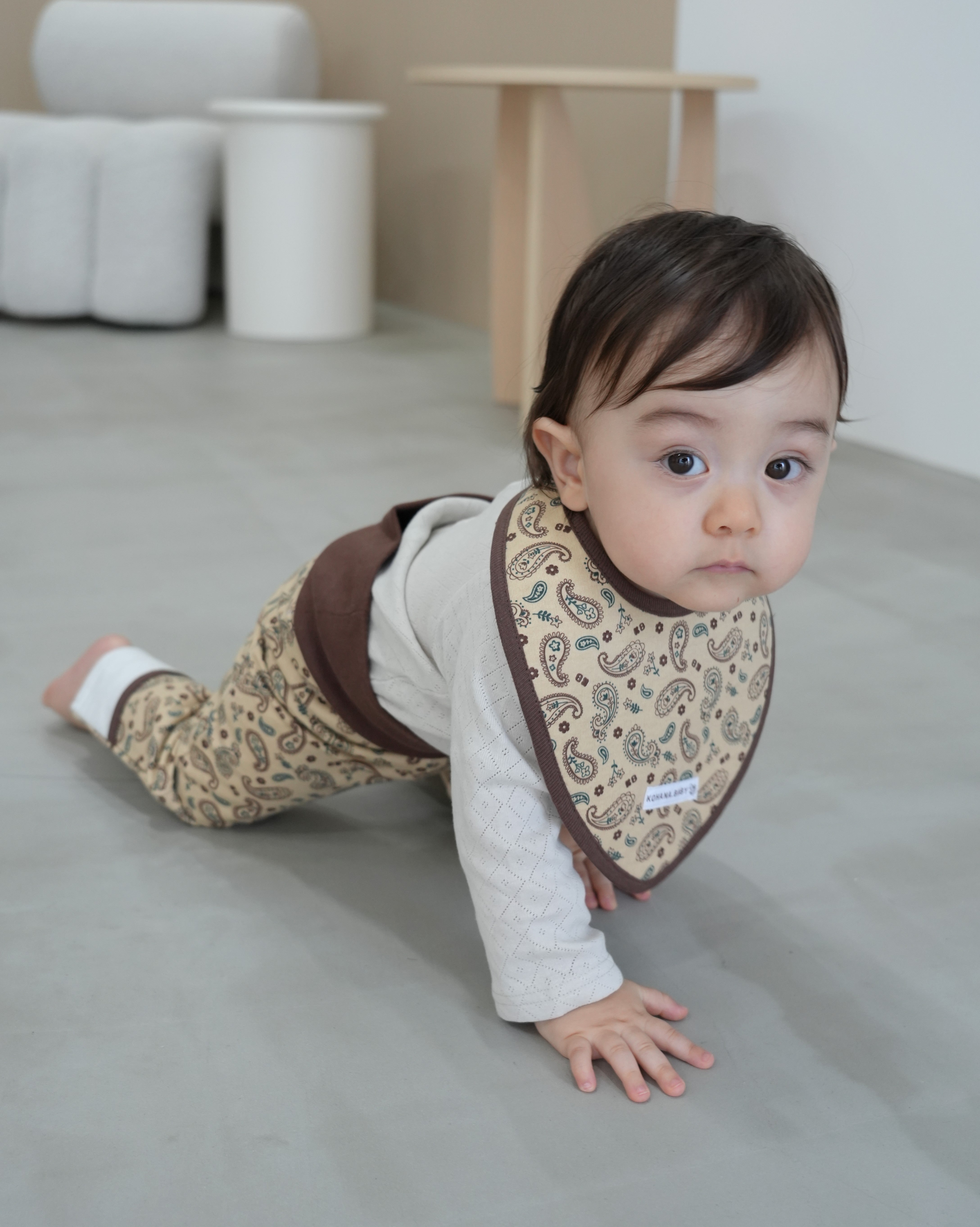 Floral Paisley Bib【110337】