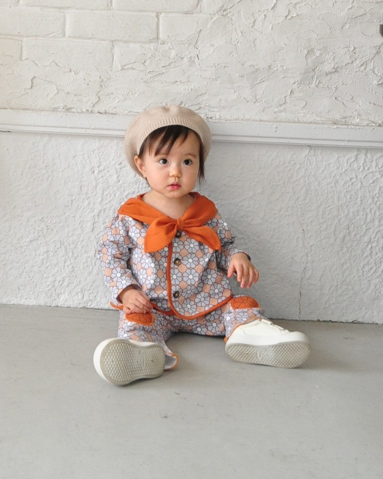 Retro Daisy Cardigan with Scarf【110119】（BROWN）