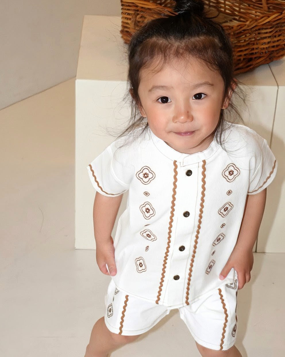 Arabian Vintage Tile Embroidered Shirt【110272】