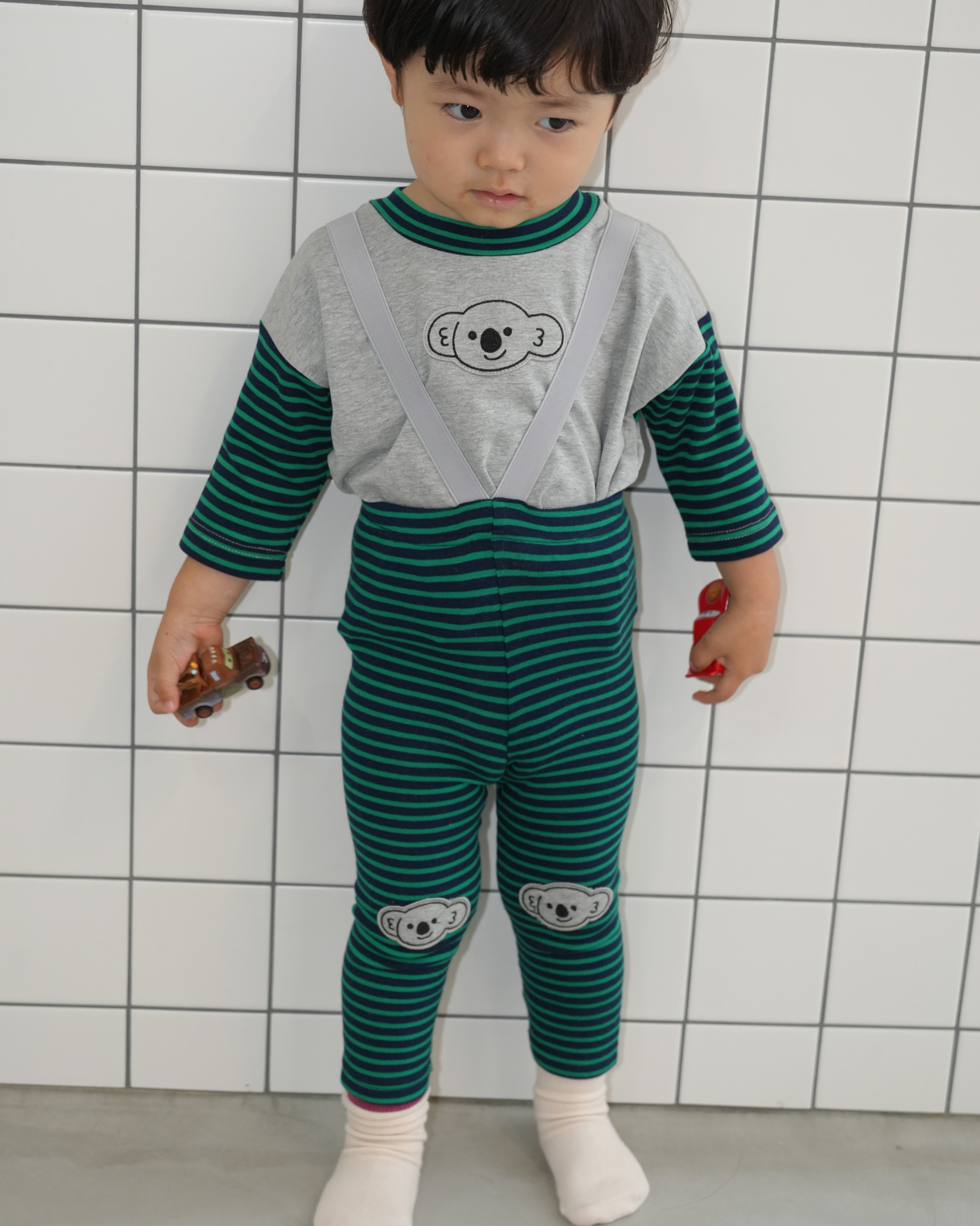 [110401] (green)