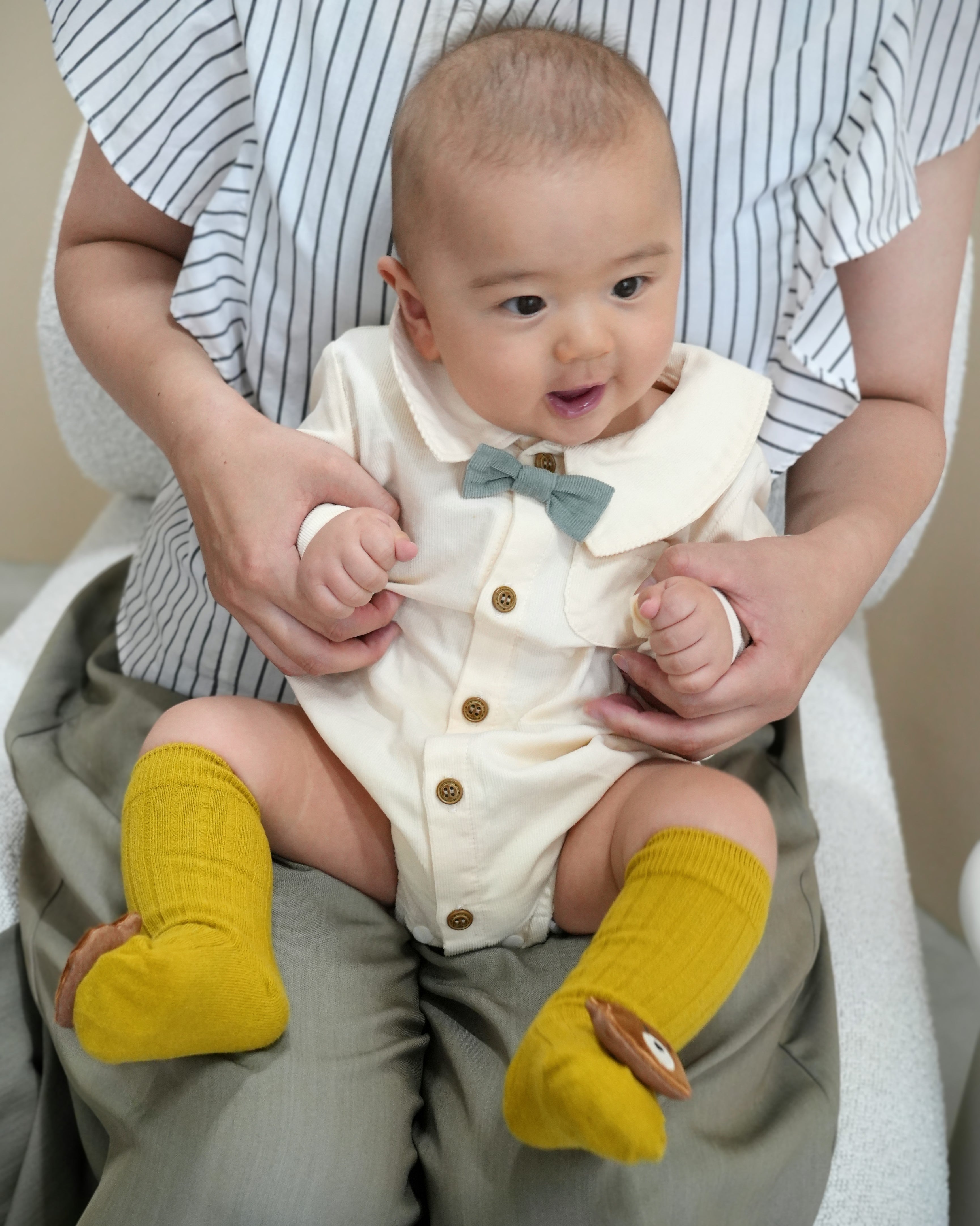 Bow Tie Collared Shirt Corduroy Rompers【110412】 (white)