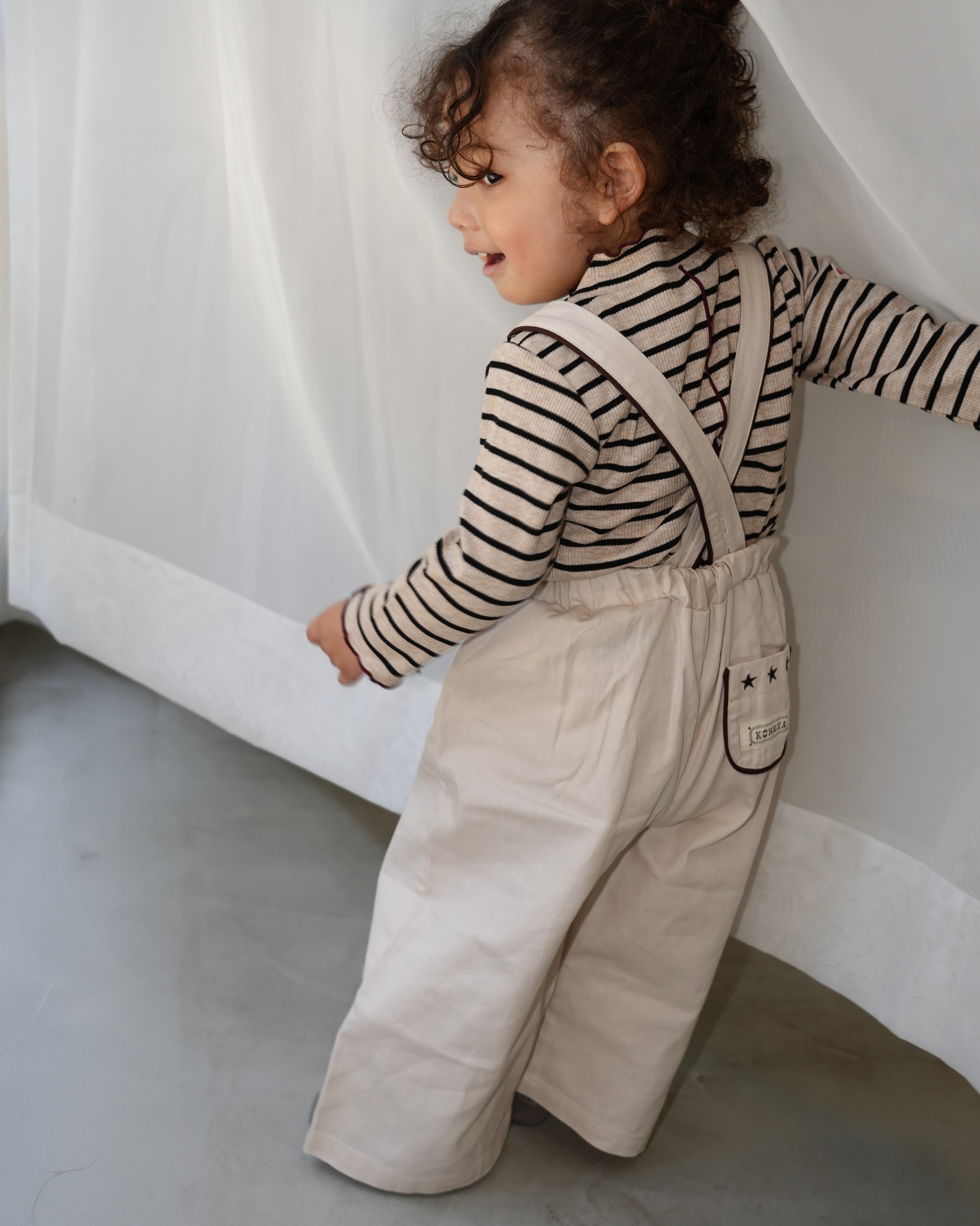 Star Embroidered Cotton Twill Suspender 2-Way Pants【110417】 (ivory)