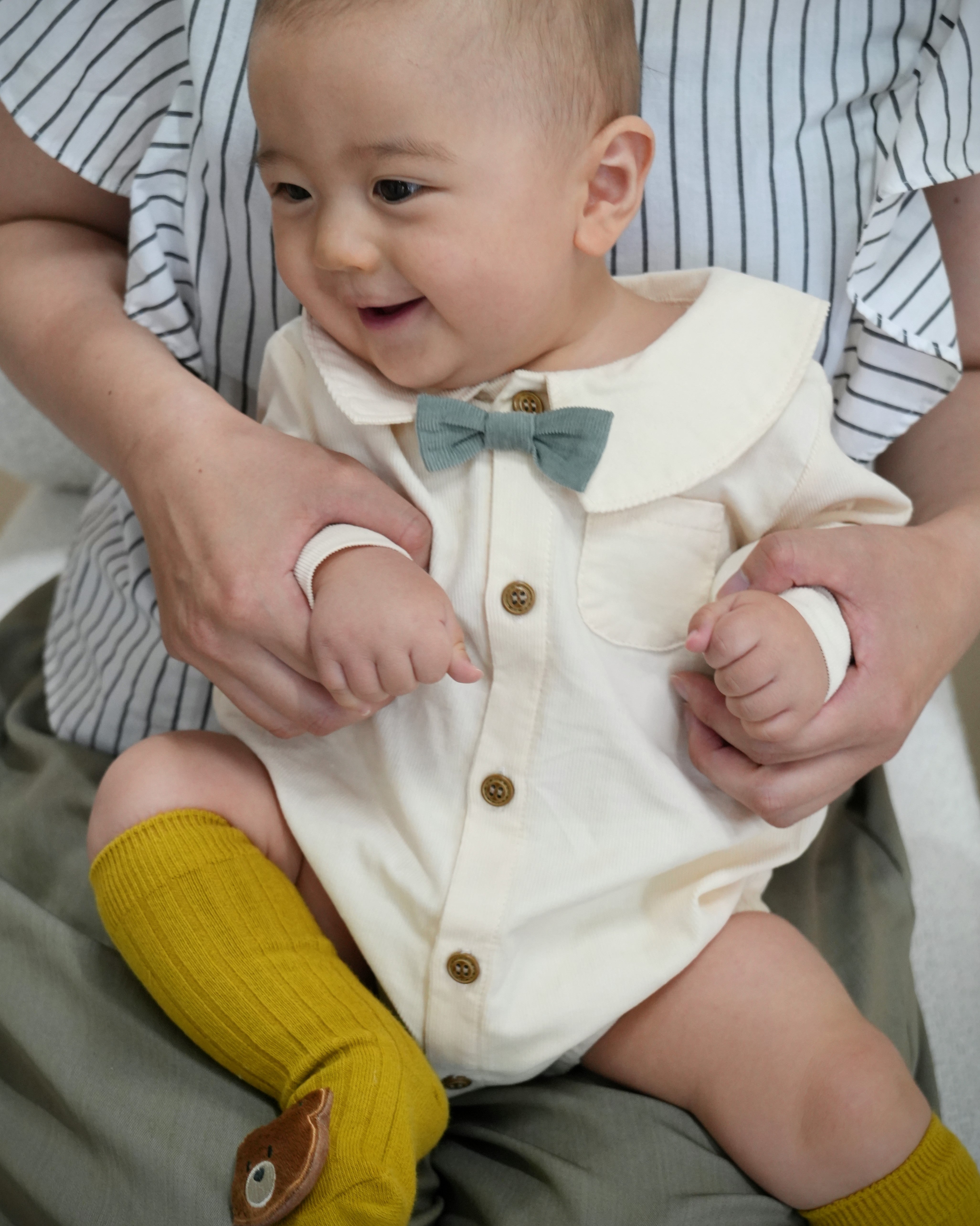 Bow Tie Collared Shirt Corduroy Rompers【110412】 (white)
