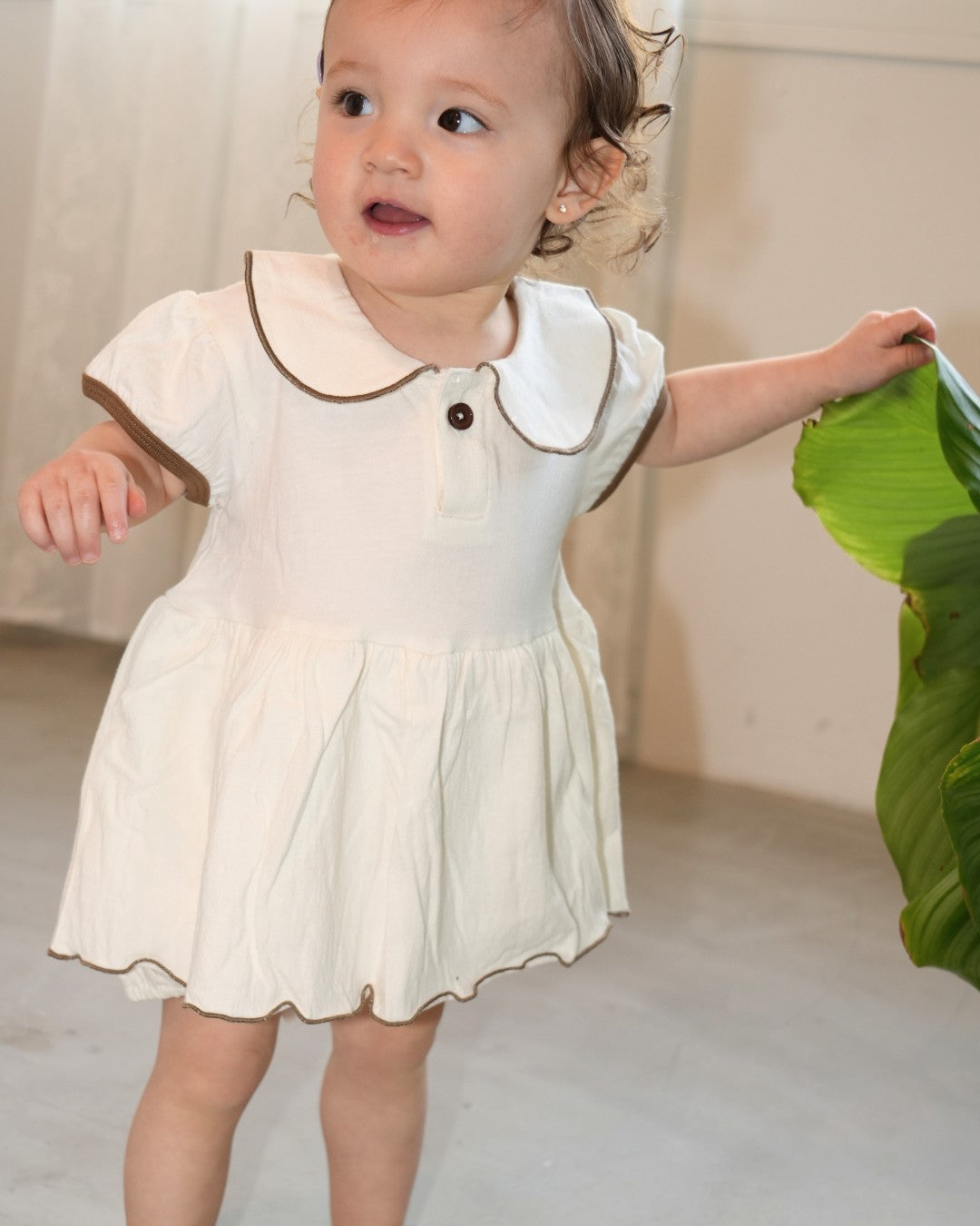 Bicolor Round Collar Skirt Rompers
【110238】