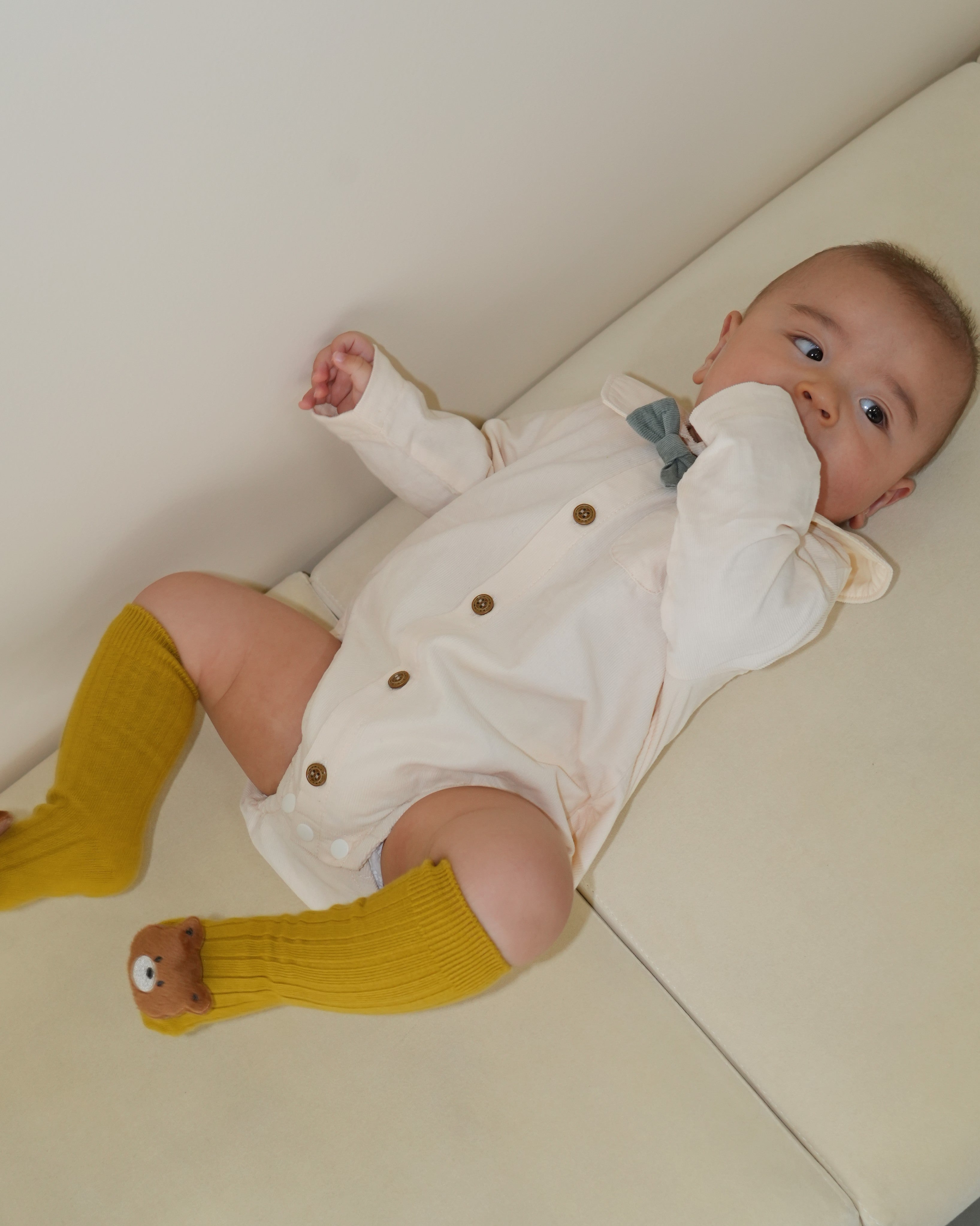 Bow Tie Collared Shirt Corduroy Rompers【110412】 (white)