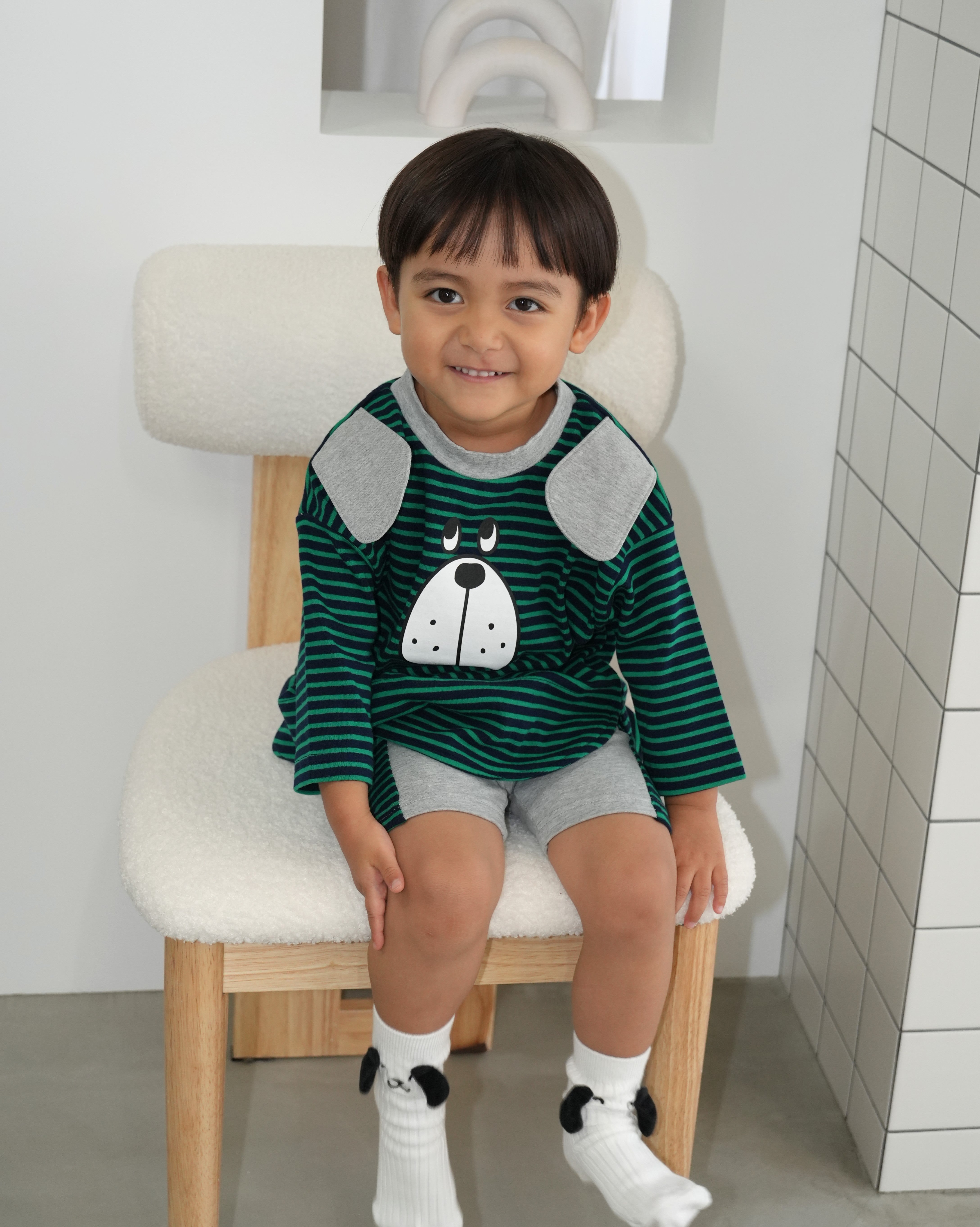Big Face Dog T-Shirt & Half Leggings Set【110403】 (green)