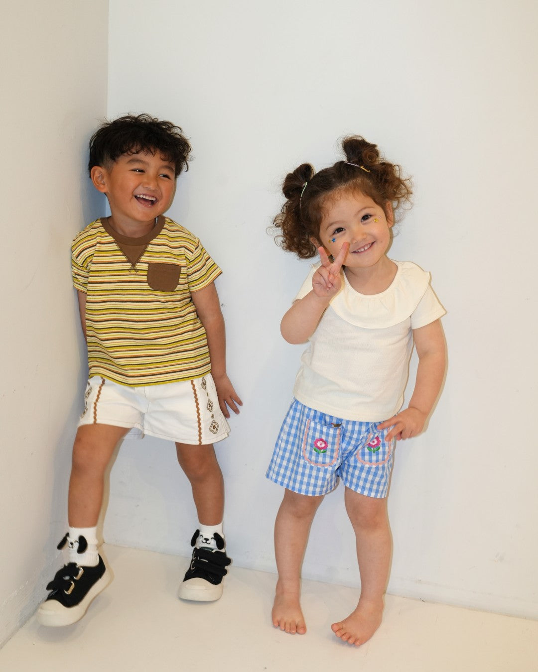 Multi Stripe Design T-Shirt【110258】 (Border)