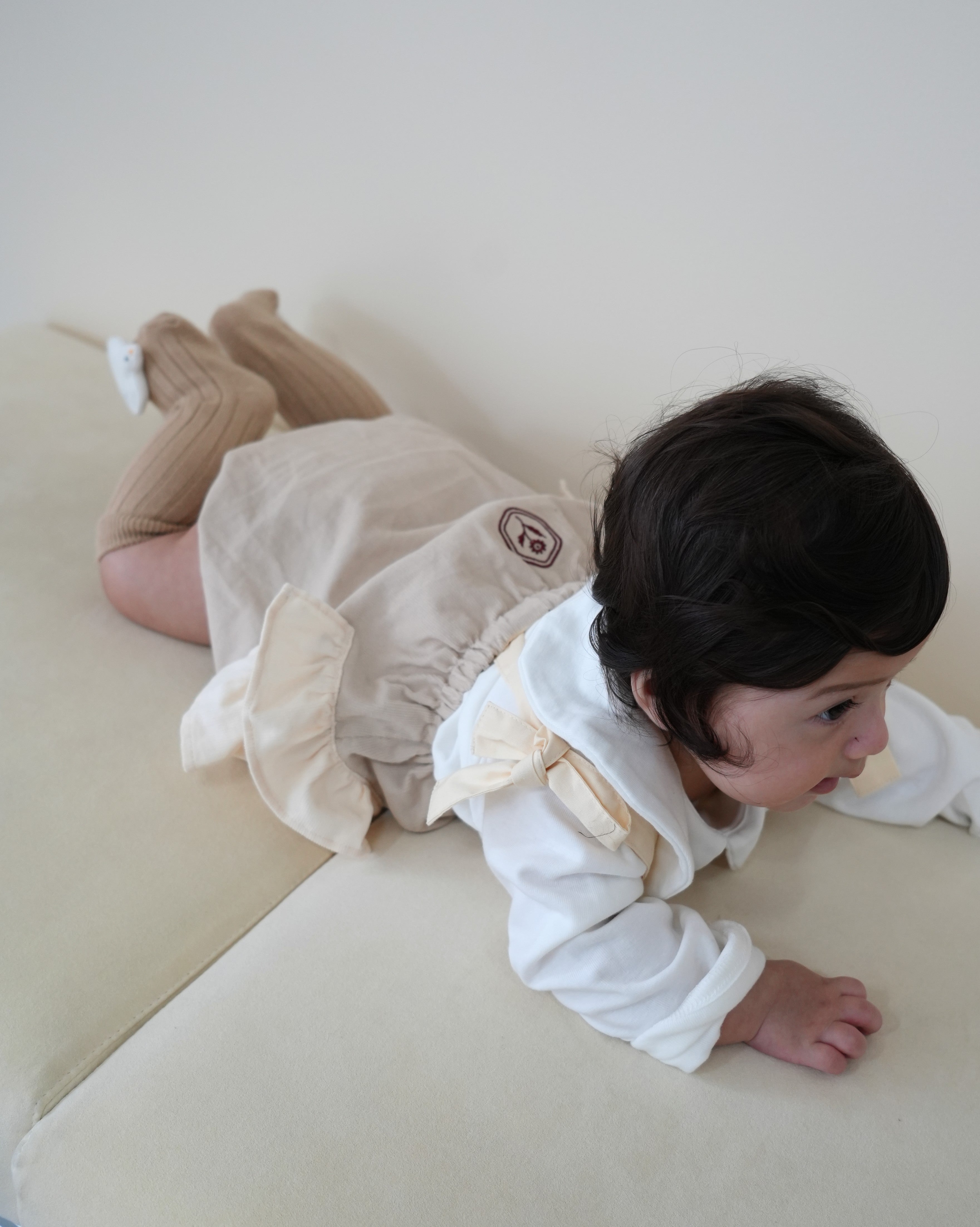 Antique Embroidered Shirt Corduroy Balloon Salopette【110411】