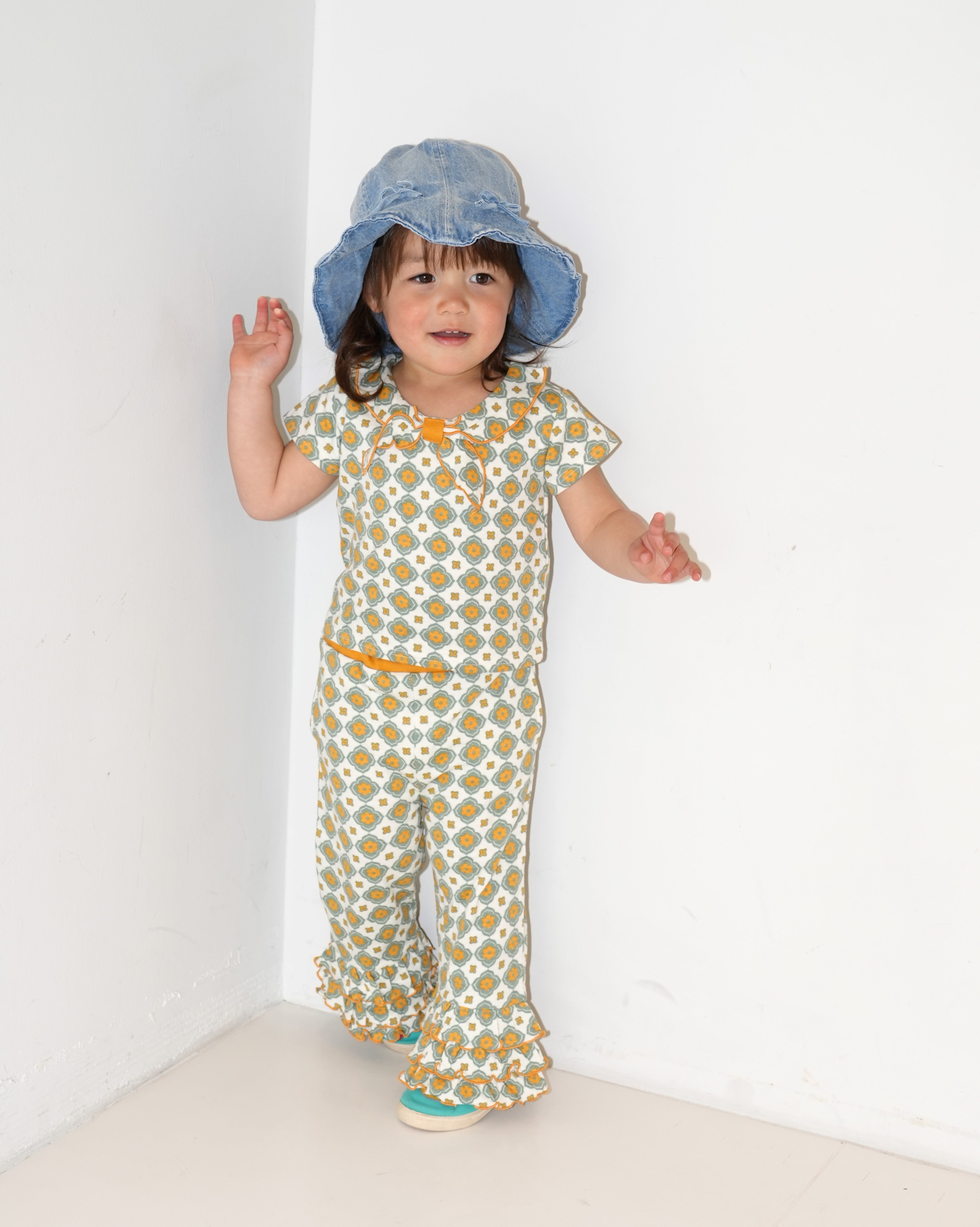 Vintage Tile Pattern Scarf Tee【110221】 (Mustard)