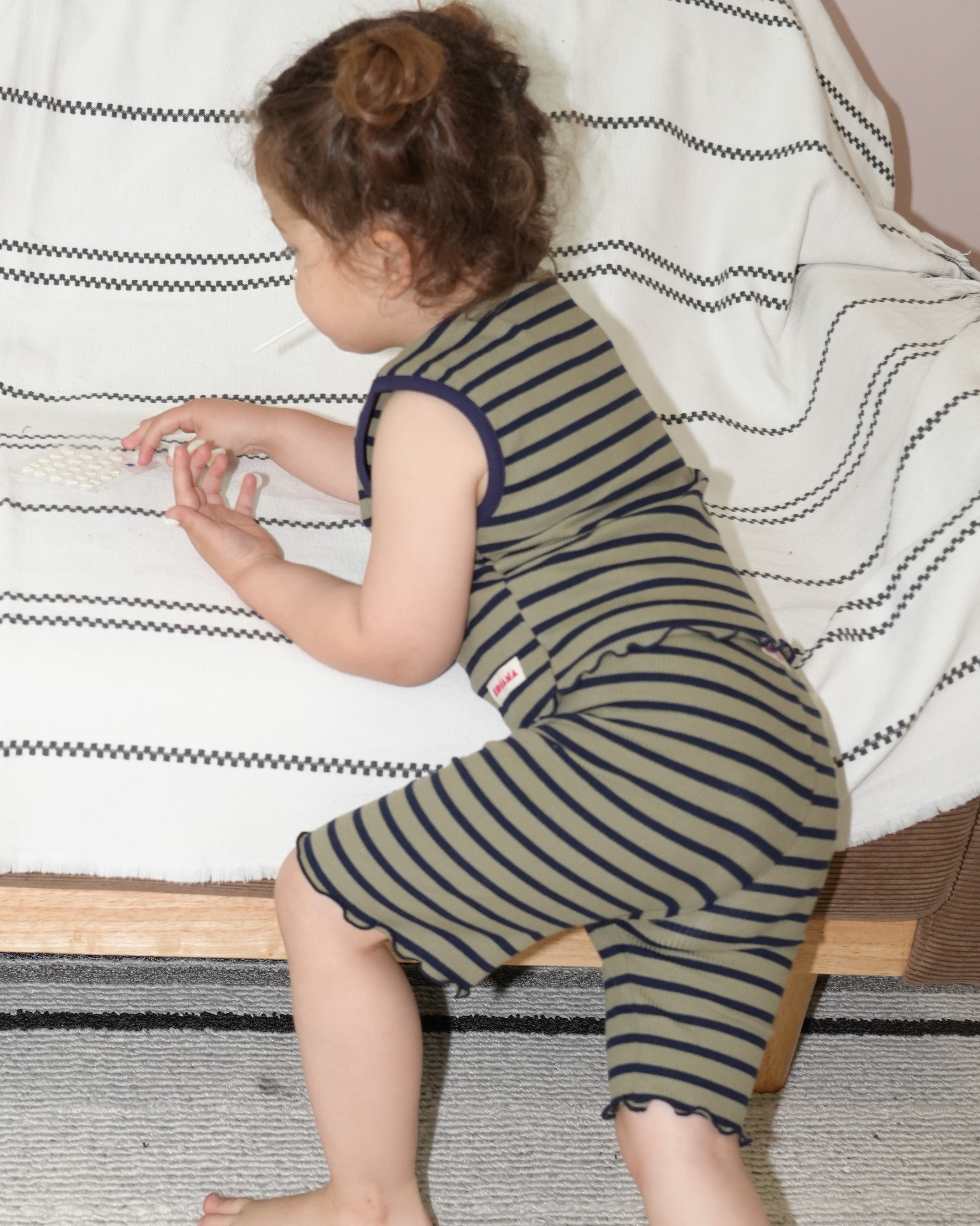 Striped Mellow Tank Top【150015】 (DGR)
