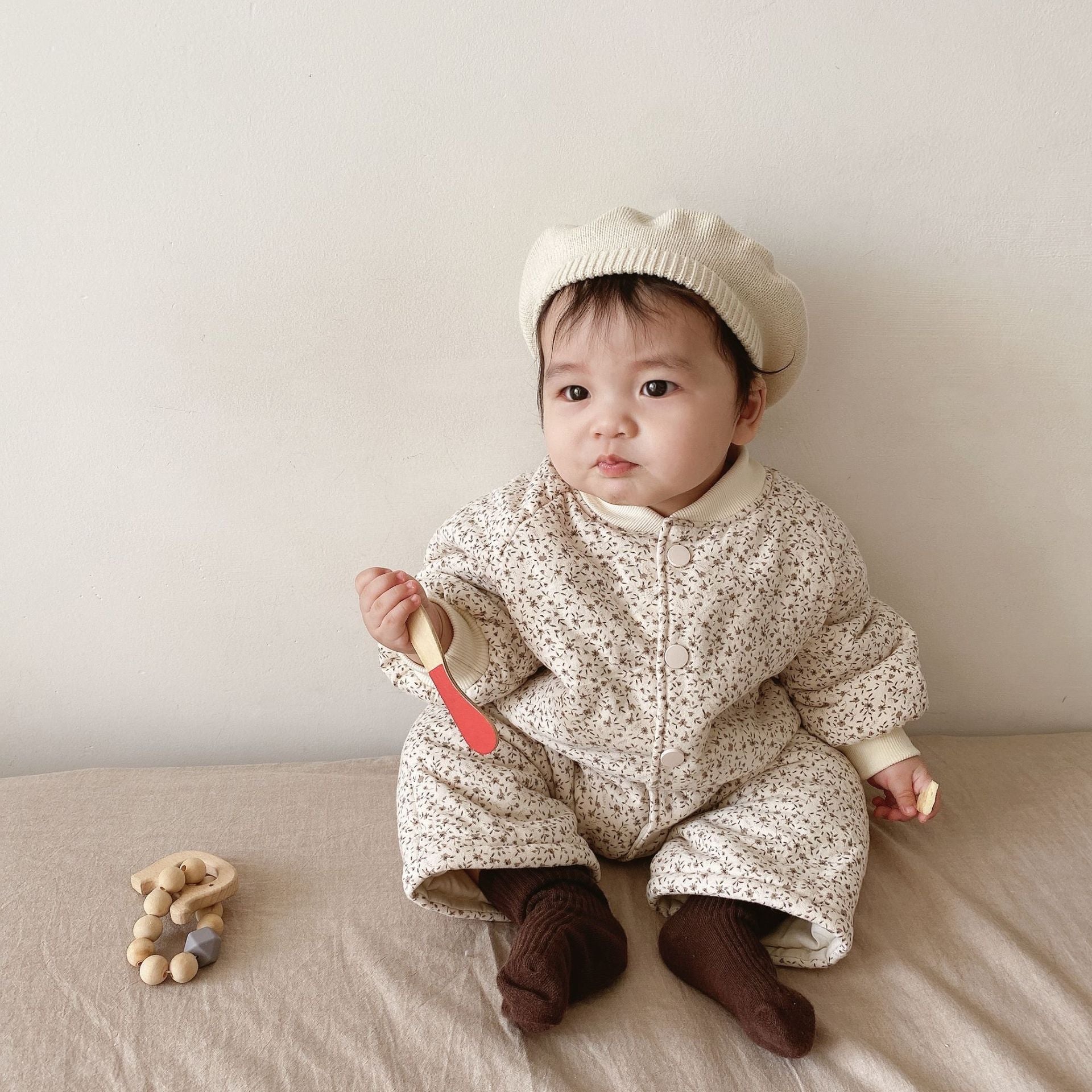 Small floral pattern jumper suit [N2970]
