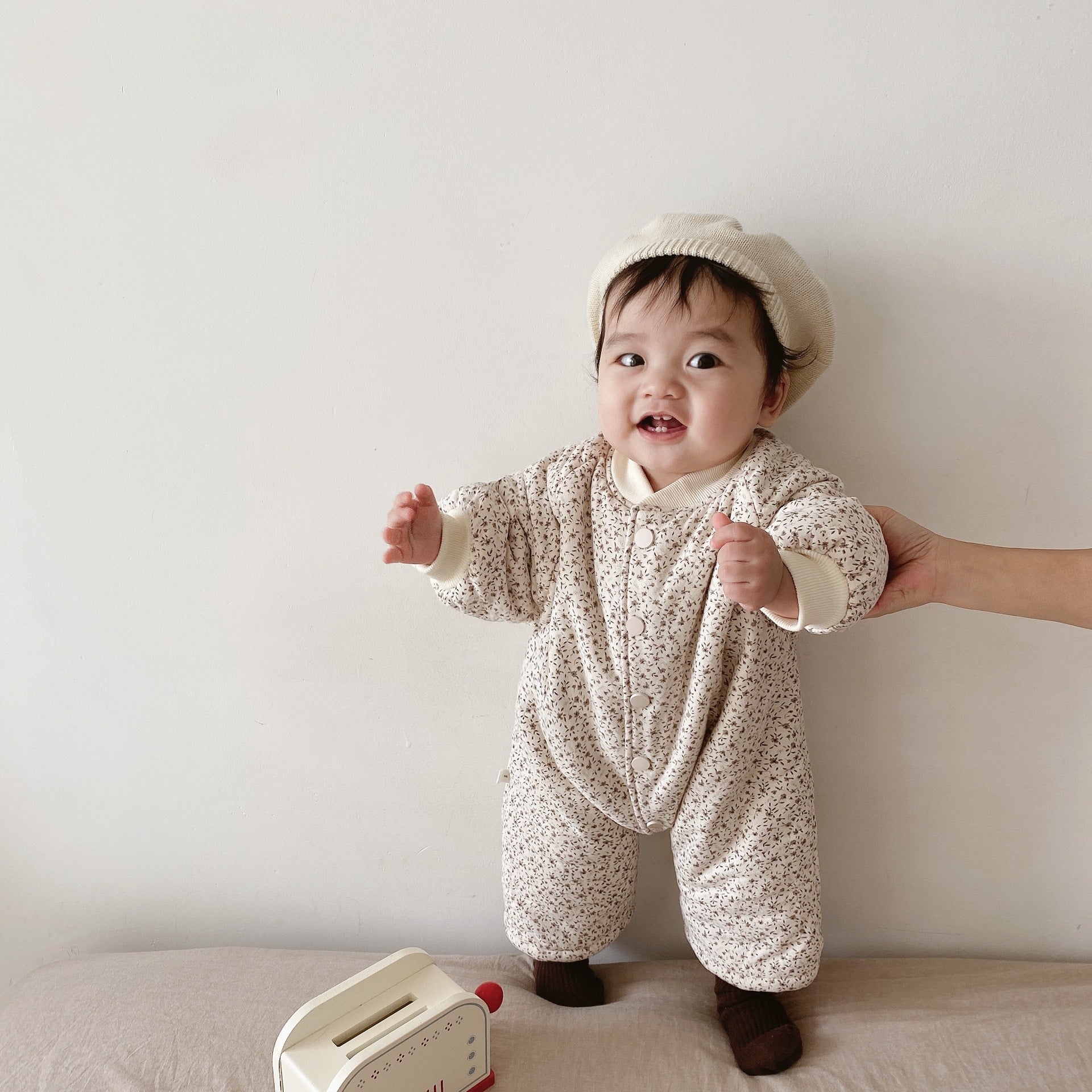 Small floral pattern jumper suit [N2970]